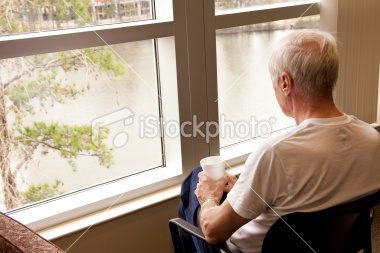 istockphoto_11596042-hospital-patient-waiting-by-a-window istockphoto_11596042-hospital-patient-waiting-by-a-window