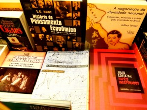 3 livros em geral